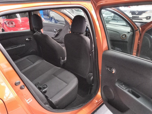 Imagen 19 de 19 de Renault Stepway 1.6 Privilege 2017 - Centro Automotores