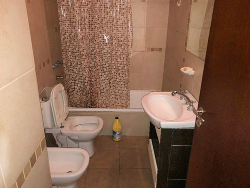 Al Frente En Duplex Apto Profesional