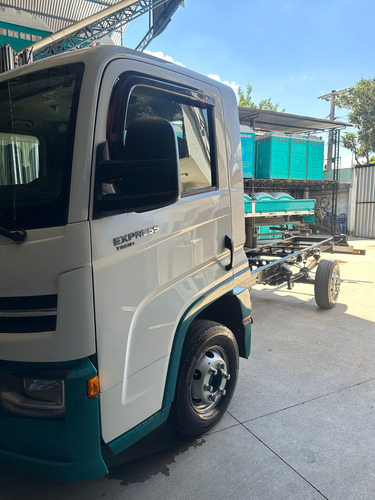 Delivery Express Trend Com Ar Condicionado Ano 2019/2020.