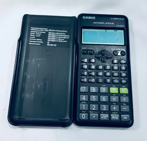 Calculadora Científica Casio Fx 350es Plus (Usado)