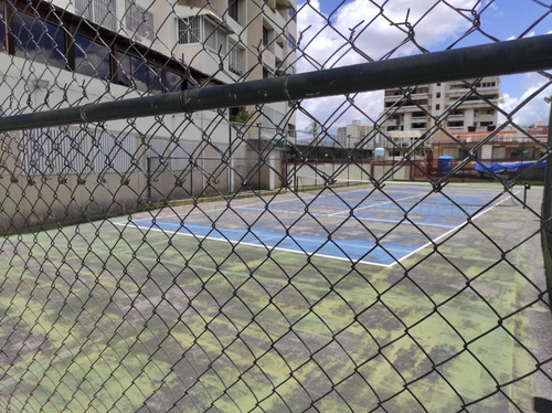 Imagen 12 de 14 de El Bosque, Se Vende Apartamento, Cod. 21-2674