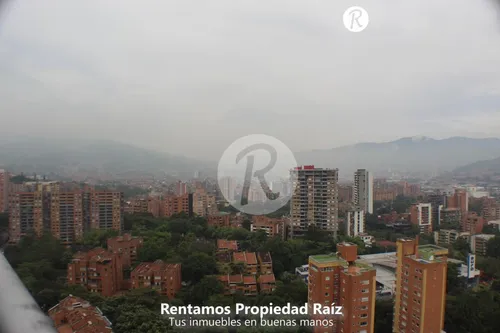 Apartaestudio En Arriendo En El Poblado. Cod A9344