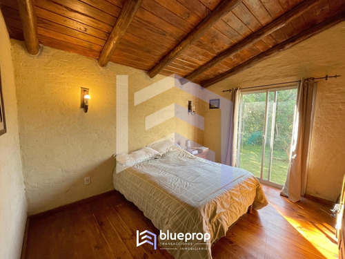 Imagen 11 de 22 de Casa En Venta En Punta Ballena, Zona De Las Grutas A Solo Dos Cuadras Del Mar !