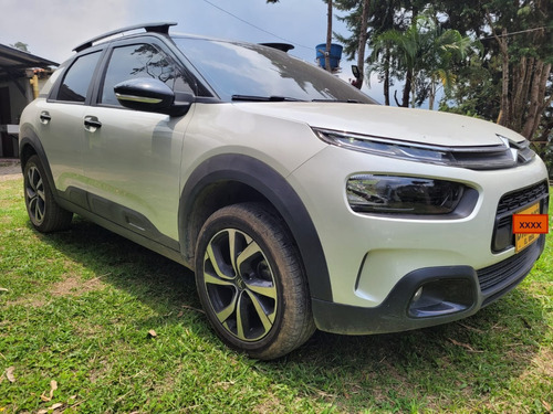 Citroën C4 Cactus 1.6 Shine Turbo Aut