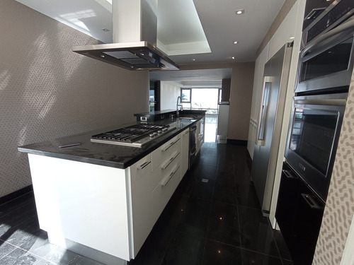 Imagen 14 de 30 de Vendo Apto 268m2 4h/6b/4p Colinas De Tamanaco 8942