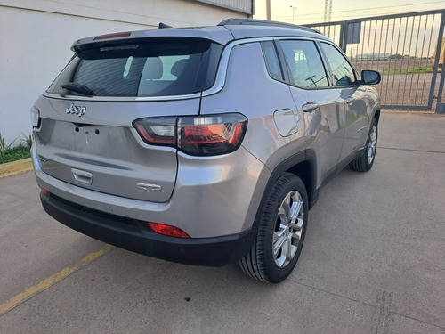 Imagen 5 de 12 de Jeep Compass Longitude Plus