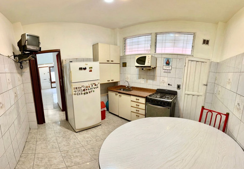 Imagen 12 de 30 de Ph Tres Ambientes Al Frente, Excelente Ubicación!! (lisandro De La Torre 4646)