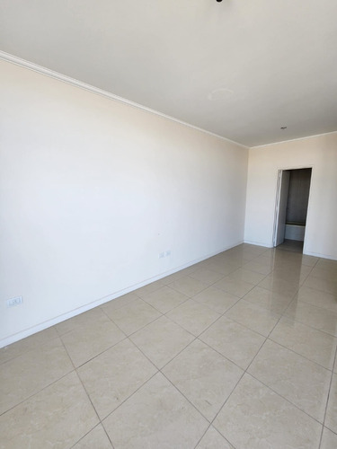 Imagen 13 de 21 de Exclusivo Penthouse En Venta- Barrio General Paz- Miracielos