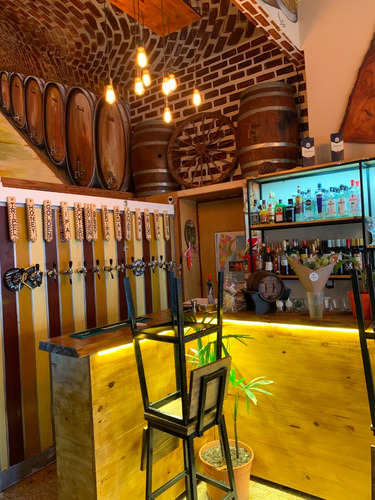 Imagen 5 de 8 de Bar-cerveceria En Villa Crespo