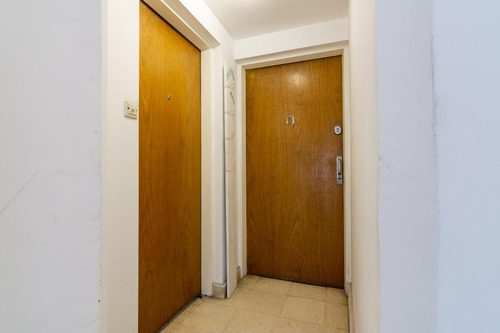Imagen 17 de 22 de Venta | Departamento | 2 Dormitorios | Barrio Norte | Luminoso | Baulera | Toilette