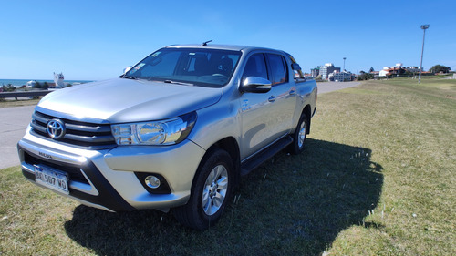 Toyota Hilux 2.8 Cd Sr 177cv 4x4