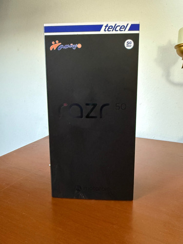 Motorola Razr 50 512gb Beige Beige (Usado)