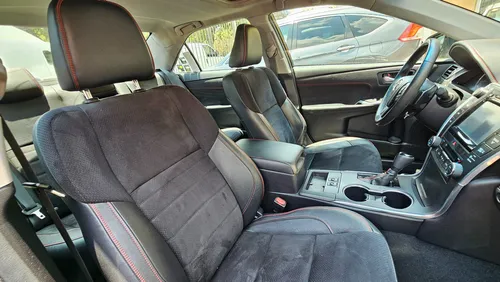 Toyota Camry 3.5 Xle V6 At