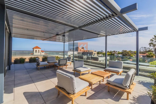 Oficina En Venta Sobre Rambla