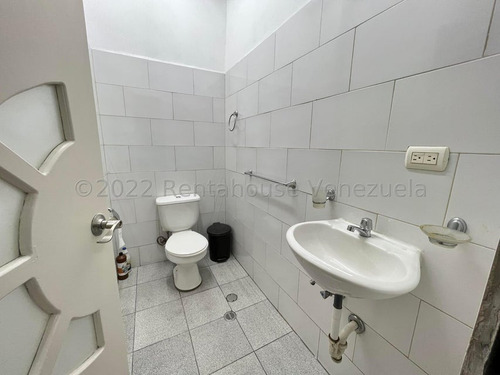 Imagen 29 de 30 de Mls#23-16097 Naomi Sanchez R. 0412 7381855 - Edificio Comercial En Venta En Catia