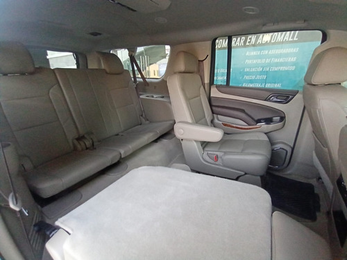 Imagen 10 de 15 de Chevrolet Suburban Premier 2019 Azul Marino