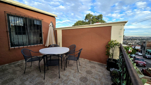 Casa En Fraccionamiento Con Seguridad Privada. Trato Directo