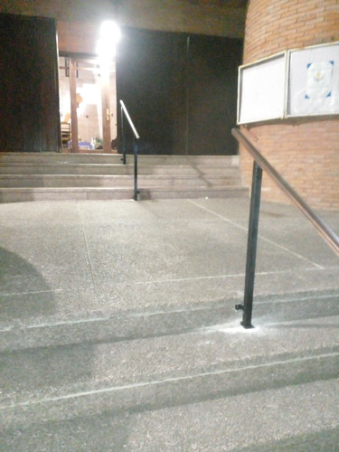Pasamanos De Madera Y Hierro