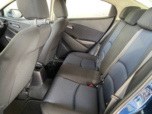 Imagen 8 de 15 de Toyota Yaris 2017 1.5 R Xle At