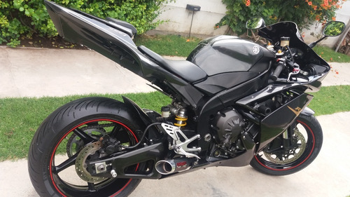 Imagen 9 de 15 de Yamaha R1