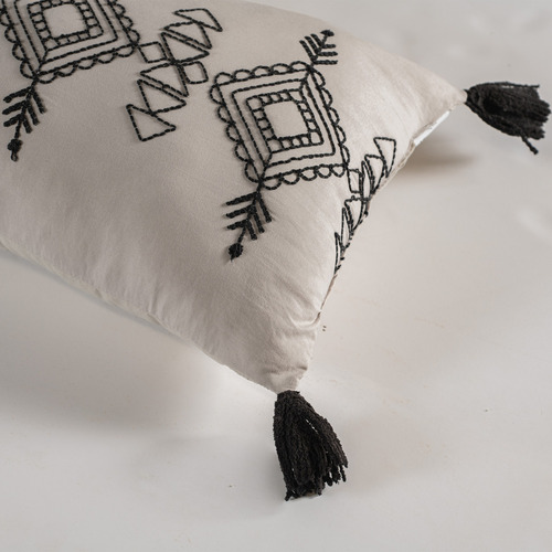 Juego De Edredon Matrimonial / Queen Size Ixtlan Bordado Vianney Elegante