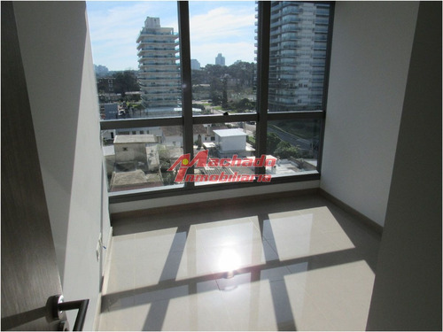Imagen 19 de 30 de Venta De Apartamento De Dos Dormitorios En Punta Del Este