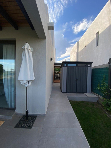 Imagen 13 de 27 de Venta Casa B° Palmares Valley