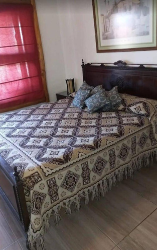 Casa En Venta - 4 Dormitorios 2 Baños - Cocheras - 2.000mts2 - San Rafael