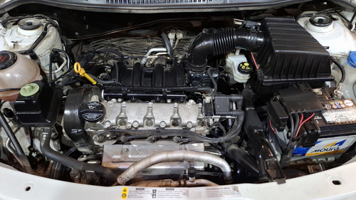 Volkswagen Saveiro 1.6 ROBUST CABINA SENCILLA