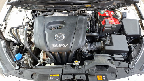 Mazda Mazda 2 1.5 I TOURING SEDAN AUTO