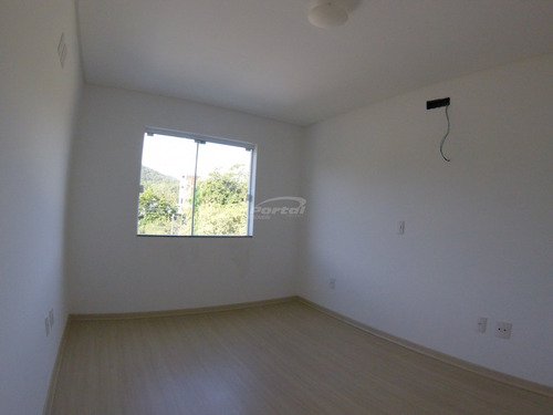 Imagem 12 de 30 de Apto Itoupava Central Pronto Para Morar, Novo, Amplo Dois Dormitórios Sendo Uma Suíte, Sacada Com Churrasqueira, Uma Vaga De Garagem Coberta - 35712111v