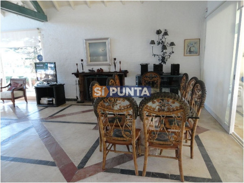 Imagen 6 de 18 de Casa En Alquiler Playa Mansa