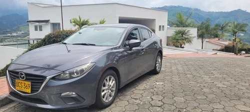 Mazda 3 2.0 Prime