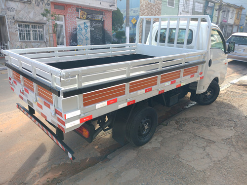 Hyundai HR 2.5 Hd Cab. Curta S/ Carroceria Tci 2p