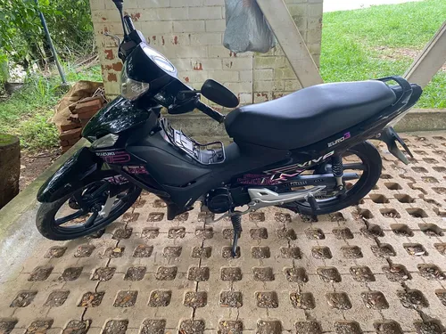 Suzuki Viva R Style 2022 Buen Estado, Soat Y Rtm Nuevos