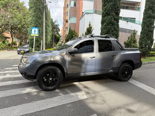Renault Duster Oroch 2.0 Intens 4x2 Mec.