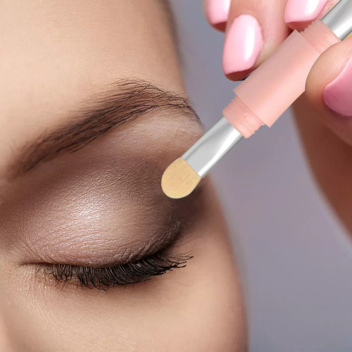 L Brocha De Maquillaje La Herramienta De Belleza 4 En 1,