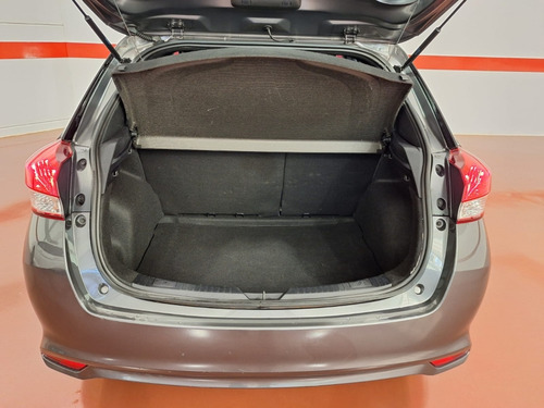 Toyota Yaris 1.5 16V FLEX XL PLUS CONNECT MULTIDRIVE