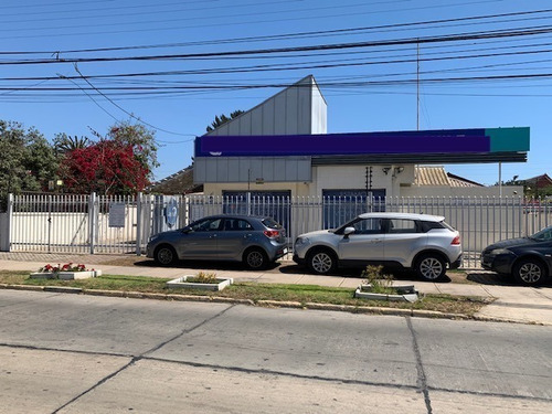 Excelente Propiedad Comercial Pasos Balmaceda Con Huanhuali