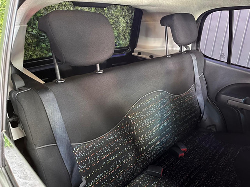 Fiat Uno Uno Vivace Celeb. 1.0 EVO F.Flex 8V 5p