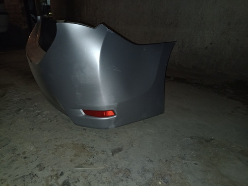 Imagen 3 de 5 de Paragolpe Trasero Toyota Corolla