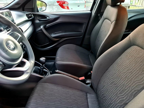 Fiat Cronos Drive S-desing 2021 14km Fcio. T/usado X Abril