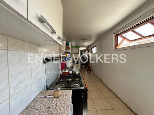 Terreno Con Casa En Magisterio