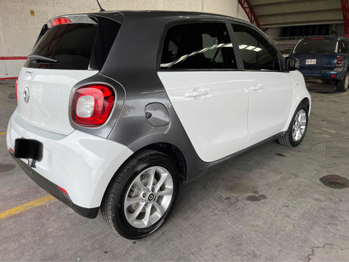 Imagen 6 de 9 de Smart Forfour 2018 8.9l Passion Turbo . At
