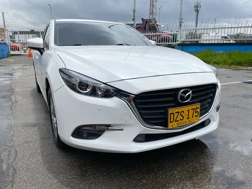 Mazda 3 2.0 Touring