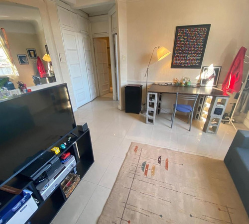 Venta De Departamento De 3 Ambientes En Caballito