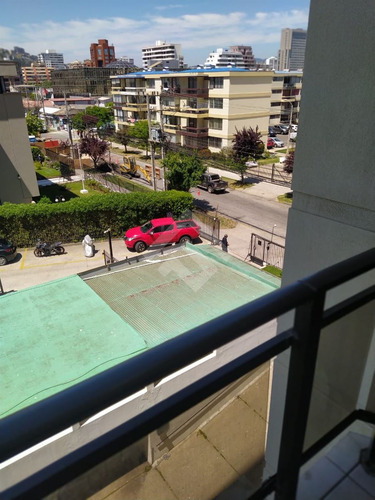 Departamento En Venta De 2d En Viña Poniente San Martin