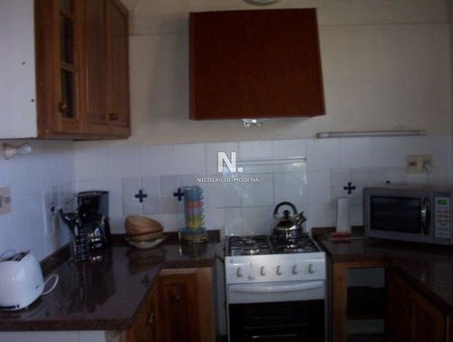 Casa En Pinares Con Vista Parcial Al Mar- Ref: 3807