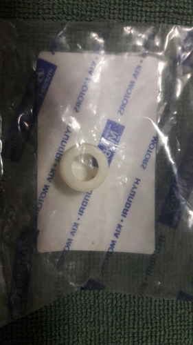 Imagen 2 de 4 de Buje O Bocina Palanca Mitsubishi Montero Y Hyundai Galloper