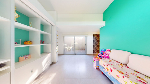 Venta De Casa En Barrio Carrado Estancia San Juan, Berazateg